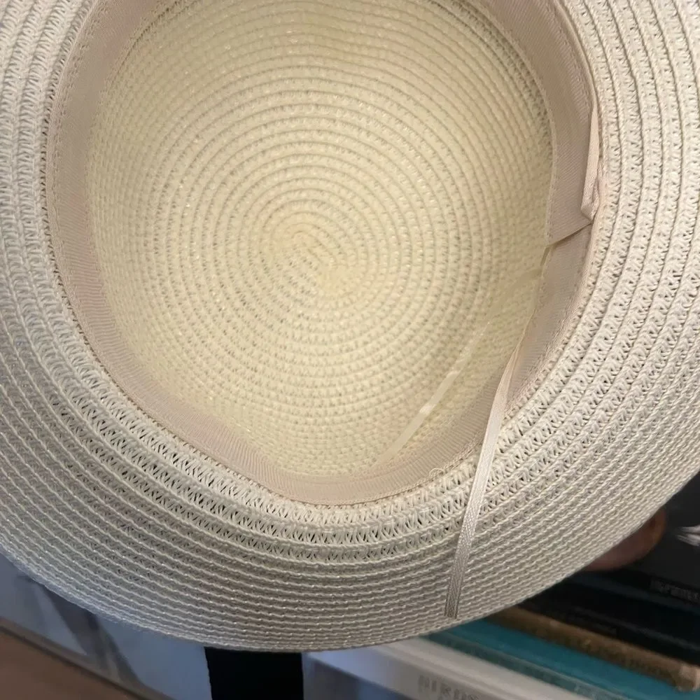 New WHITE CLAW Seltzer Panama Womens Sun Hat Black Ribbon Resort Beach Demure